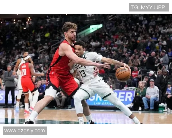 2019年火箭队与雄鹿队精彩对决直播视频回顾与分析