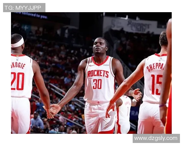 克林特卡佩拉在NBA赛场上的成长与突破之路分析 克林特卡佩拉在NBA赛场上的成长与突破之路分析