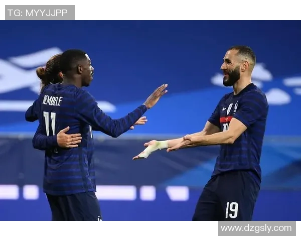 埃梅莱与拉腊激战正酣谁能在这场对决中笑到最后