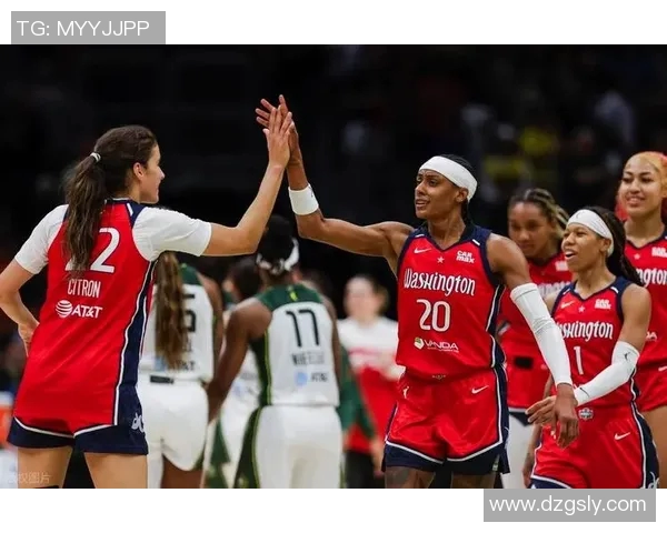 西雅图风暴对阵芝加哥天空精彩直播全程回顾与赛后分析 西雅图风暴对阵芝加哥天空精彩直播全程回顾与赛后分析