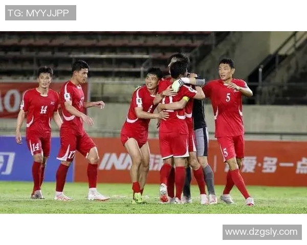 11月13日香港足球队迎战朝鲜队期待精彩对决与激情碰撞的比赛盛宴 11月13日香港足球队迎战朝鲜队期待精彩对决与激情碰撞的比赛盛宴