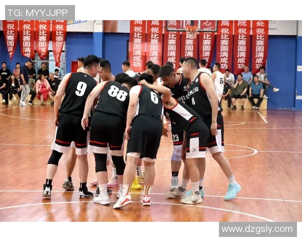 任骏飞领衔球队奋勇争先展现篮球魅力助力球队再创辉煌 任骏飞领衔球队奋勇争先展现篮球魅力助力球队再创辉煌
