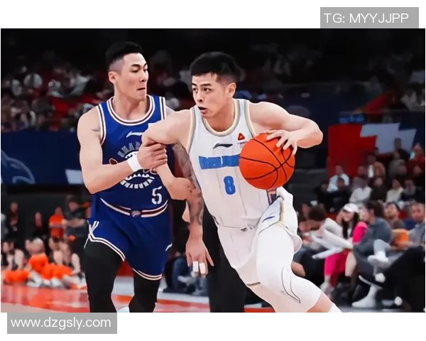 方硕的篮球之路:从青涩少年到CBA明星的成长故事与奋斗历程