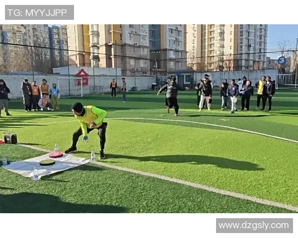 聚焦飞盘战术解析：北京飞盘队如何提升比赛表现与团队协作