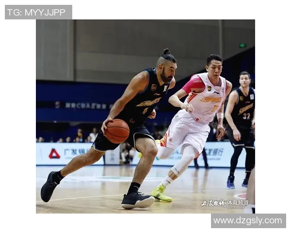 上海羽毛球队包夹战术解析及其对比赛的影响与启示 上海羽毛球队包夹战术解析及其对比赛的影响与启示